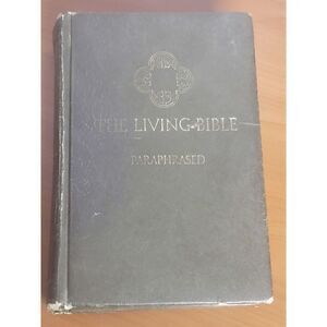 1973 The Living Bible Paraphrased (hardcover)